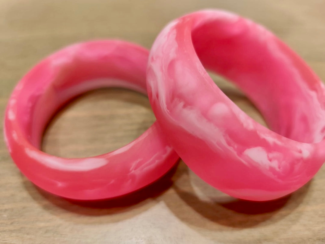 Resin Bangle - Medium - Bubblegum
