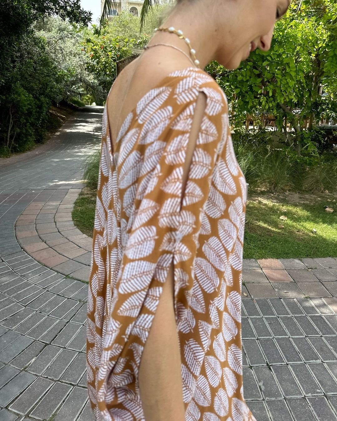 V Neck Kaftan - Brown Leaf