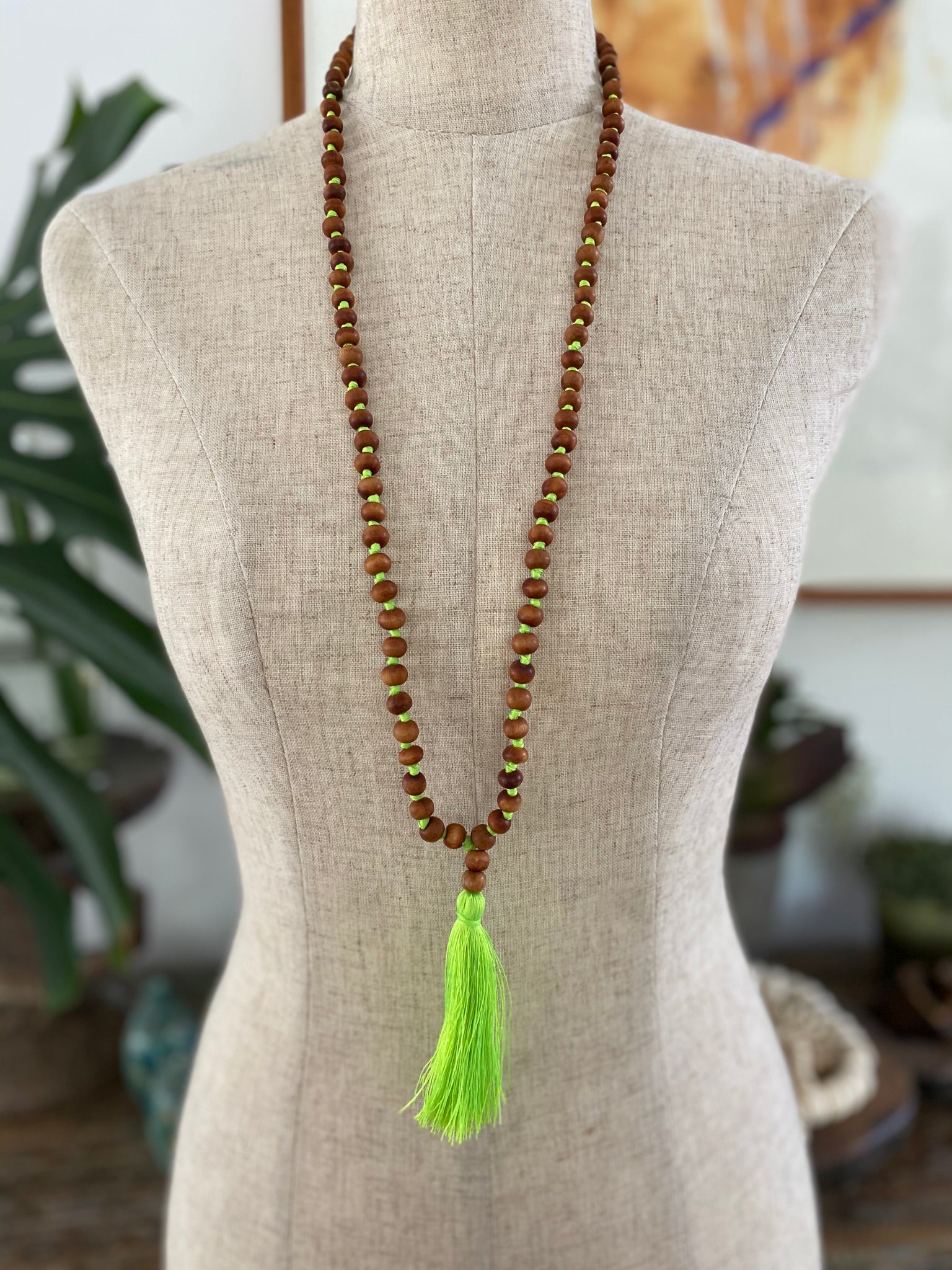 Wooden Tassel - Fluorescent Green