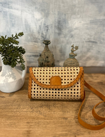 Sling Bag Weave Round - Tan